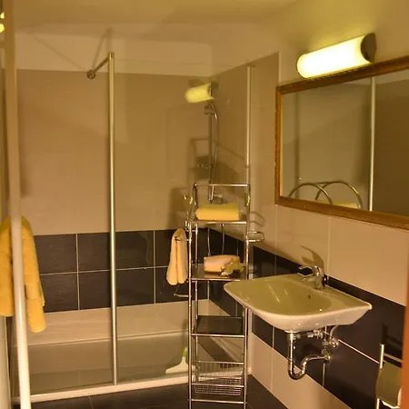 Ferienwohnung Mit Terrasse Bei Familie Wohlgemuth